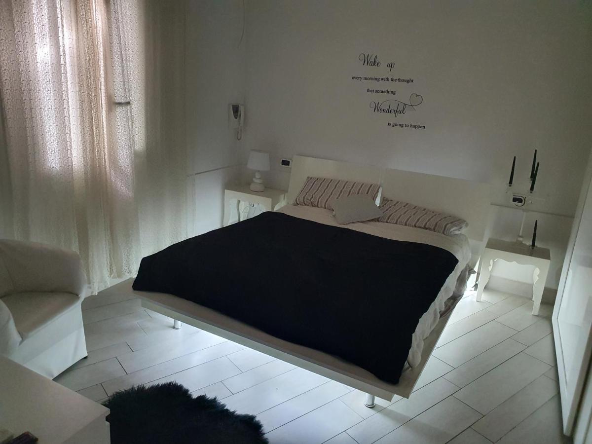 Casa Vacanza Pozzuoli Apartamento Exterior foto